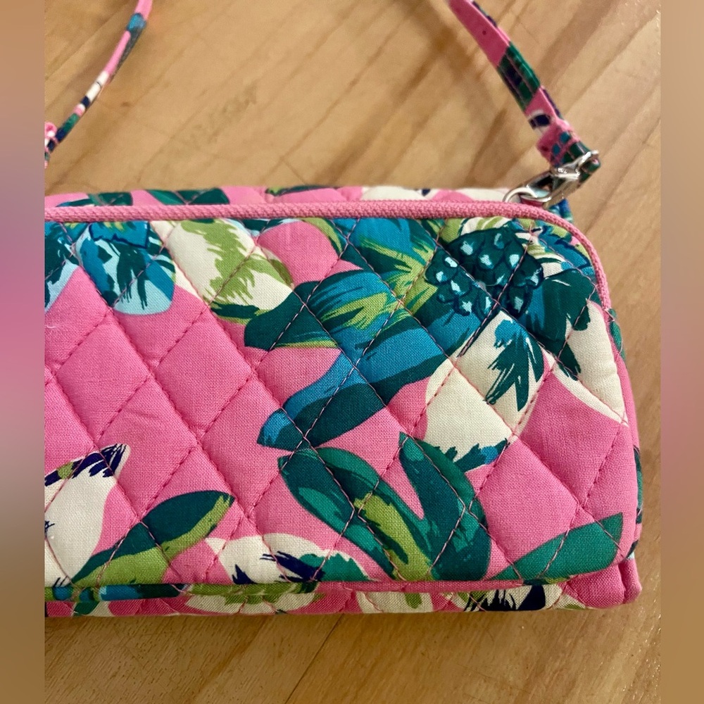 Vera Bradley Bag tropical Wristlet Clutch Shoulder Crossbody Floral Pink - Picture 6 of 13